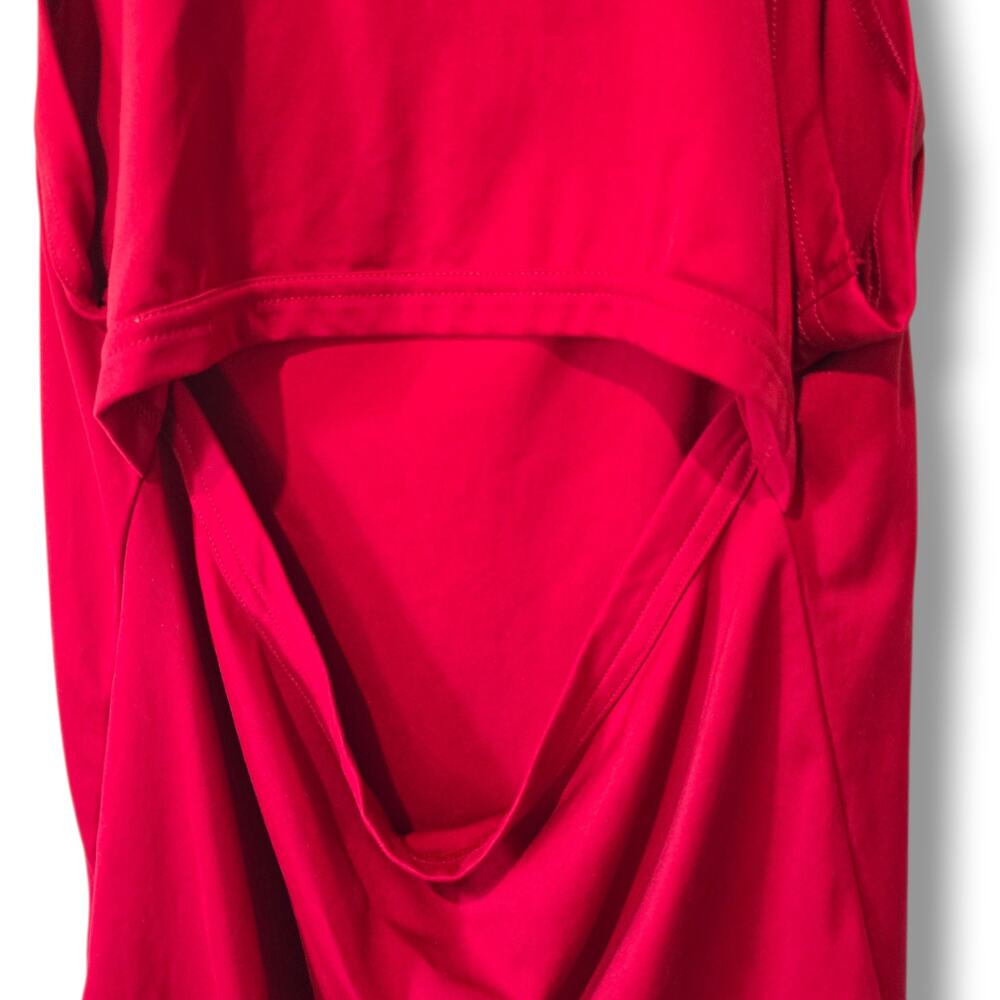 Nike Dri-FIT Red Cut-Out Back Training Tank – Small - Picture 3 of 7